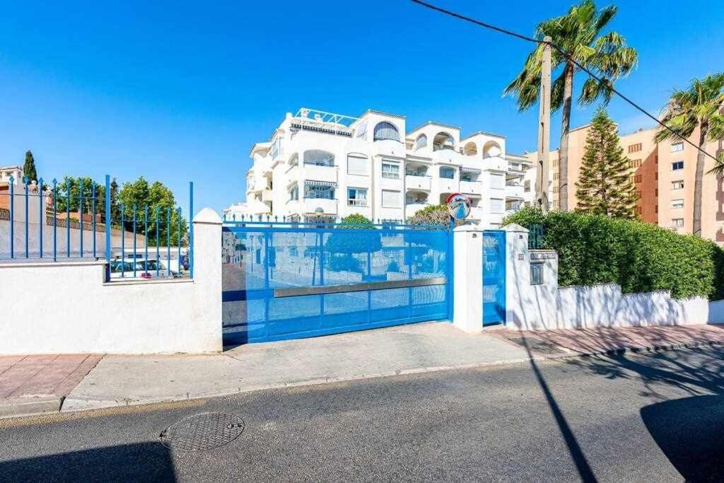 797 Holiday Rentals- Hermoso Apartamento Para 4 En เบนัลมาเดนา ภายนอก รูปภาพ